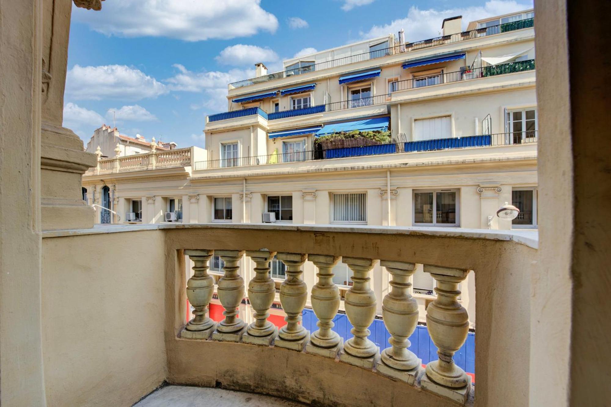 L'Ecrin Blanc Nicois - Welkeys Apartment Ница Екстериор снимка